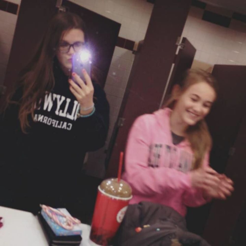 Meet your Posher, Taylor